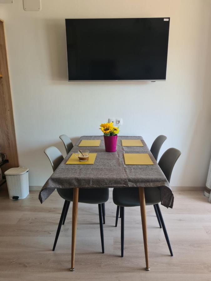 Eda Beach Galerius Apartman Siófok Eksteriør billede